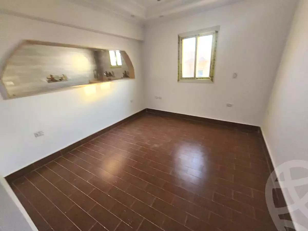 https://aqarmap.com.eg/ar/listing/6786840-for-sale-cairo-new-cairo-el-narges-el-narges-omarat-gamal-kamel-st