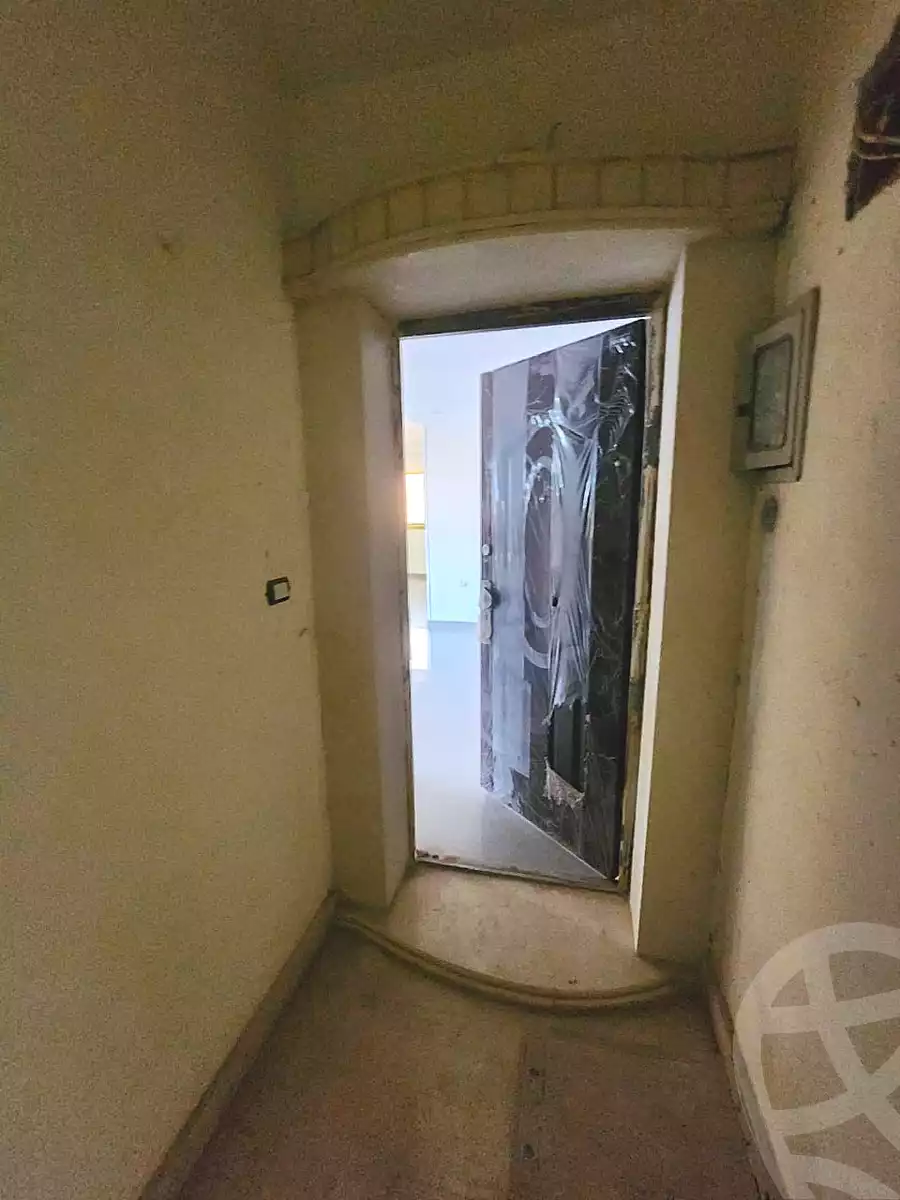 https://aqarmap.com.eg/ar/listing/6786840-for-sale-cairo-new-cairo-el-narges-el-narges-omarat-gamal-kamel-st