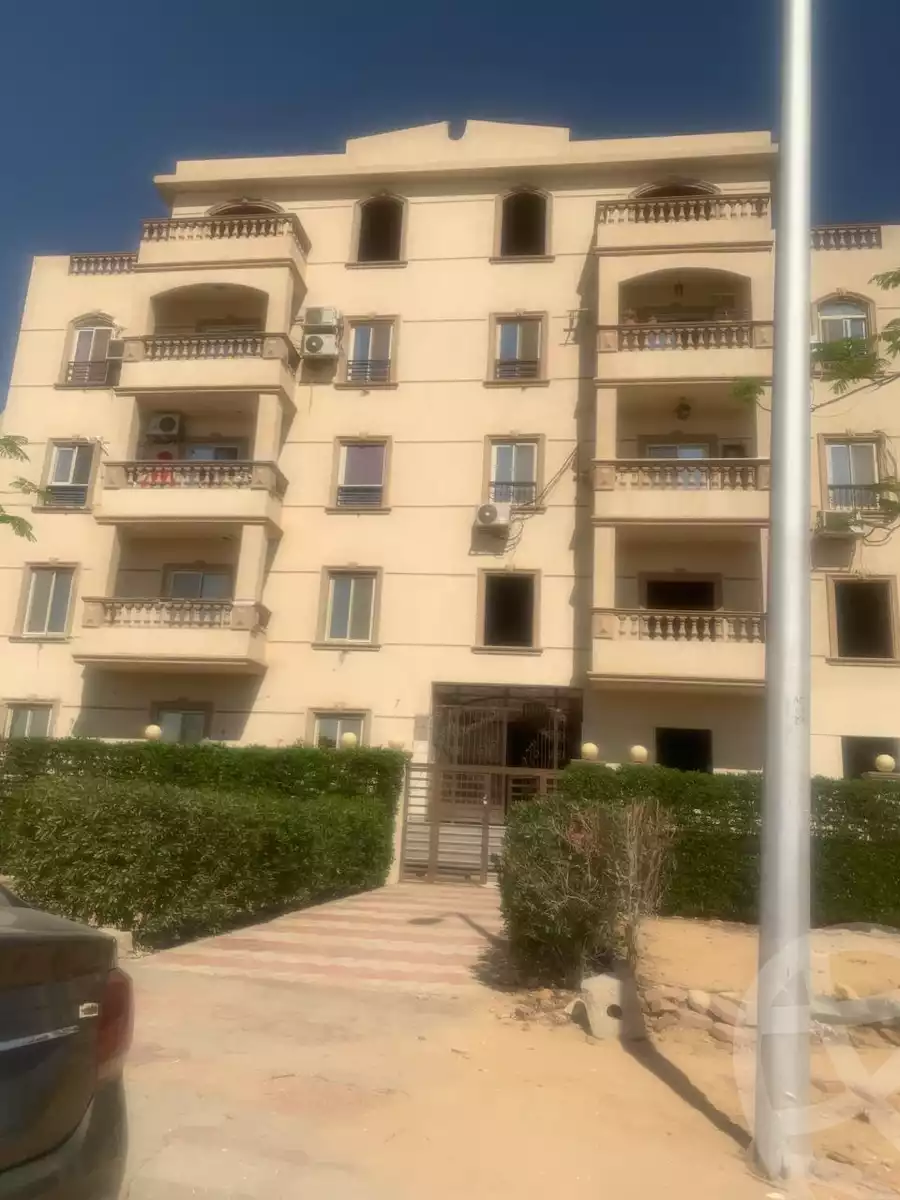 https://aqarmap.com.eg/ar/listing/6786852-for-sale-cairo-el-shorouk-lmntq-lthmn-neighbourhood-1