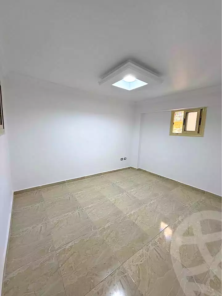 https://aqarmap.com.eg/en/listing/6787018-for-sale-alexandria-el-asafra-shr-45