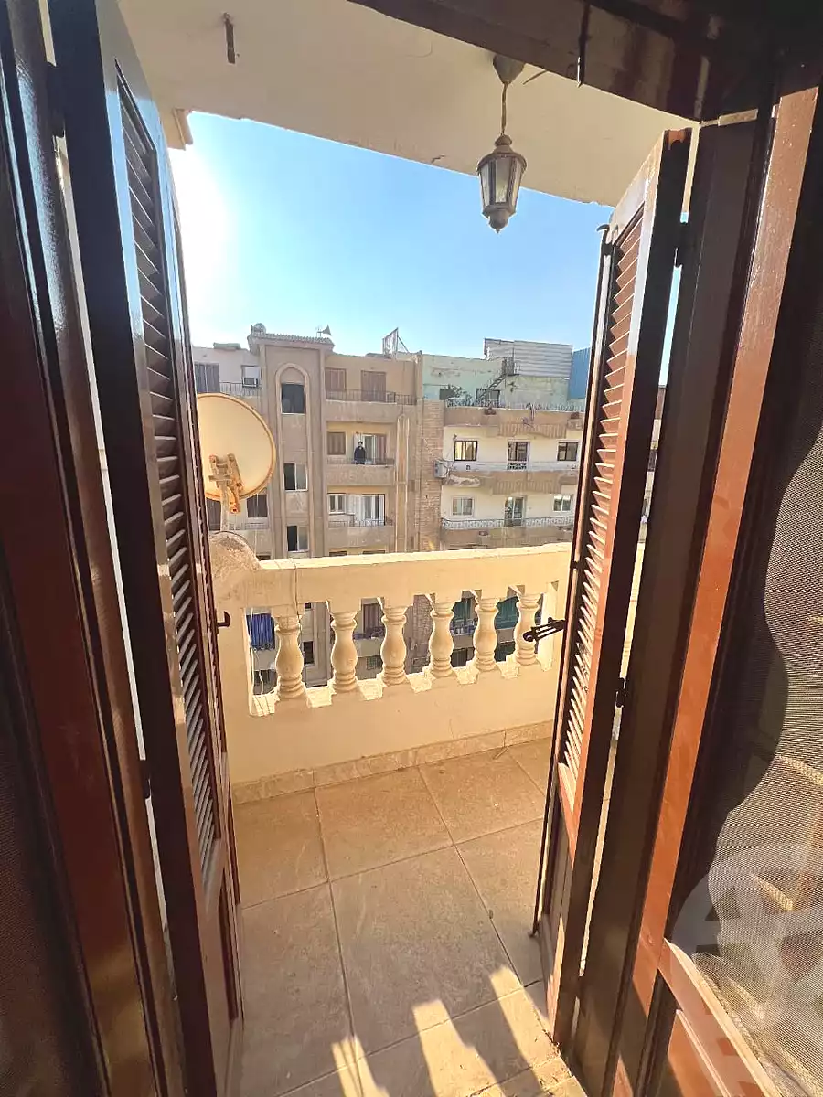 https://aqarmap.com.eg/ar/listing/6787674-for-sale-cairo-6th-of-october-el-ahyaa-neighborhood-2nd
