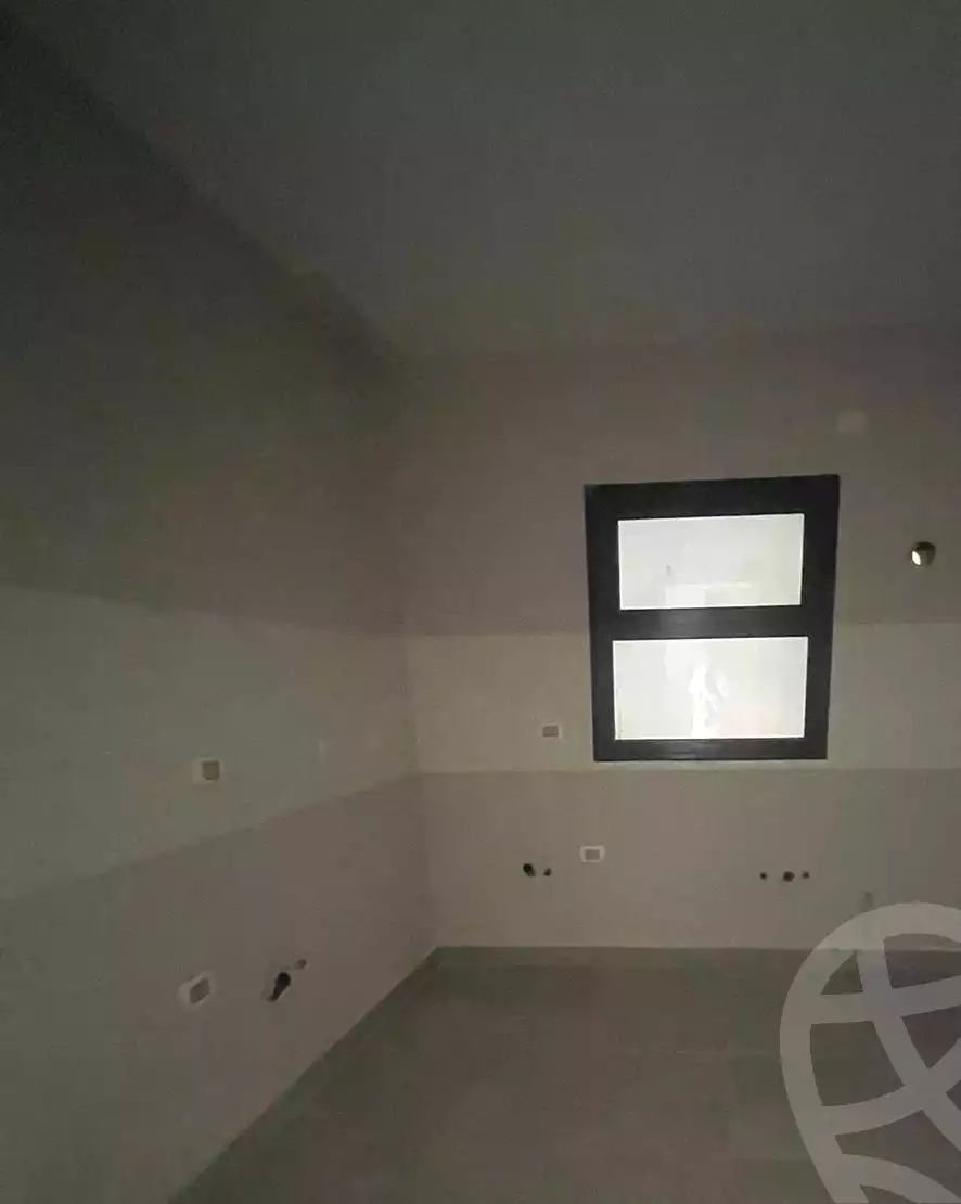 https://aqarmap.com.eg/ar/listing/6788025-for-rent-cairo-el-sheikh-zayed-city-compounds-kmbwnd-fyldj-wyst-dr-llttwyr