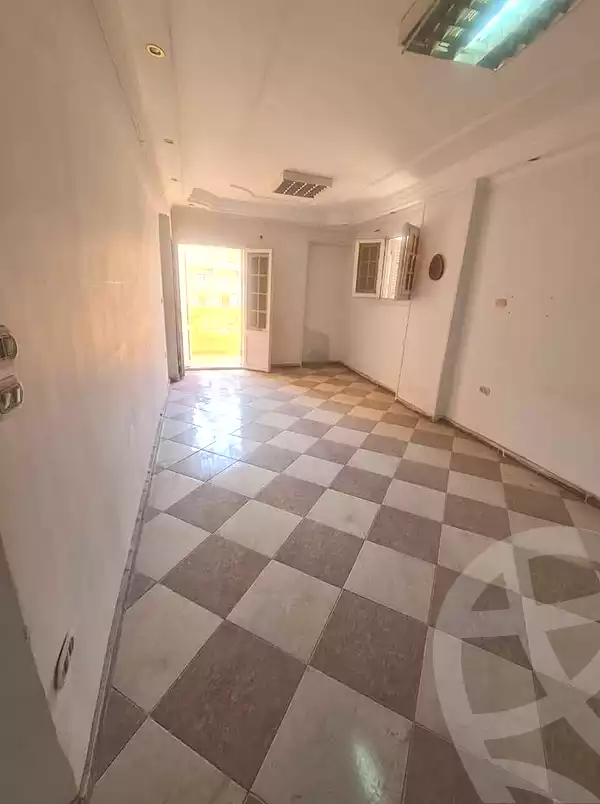 https://aqarmap.com.eg/ar/listing/6789044-for-sale-alexandria-sydy-bshr-sydy-bshr-bhry-shr-mhmd-njyb