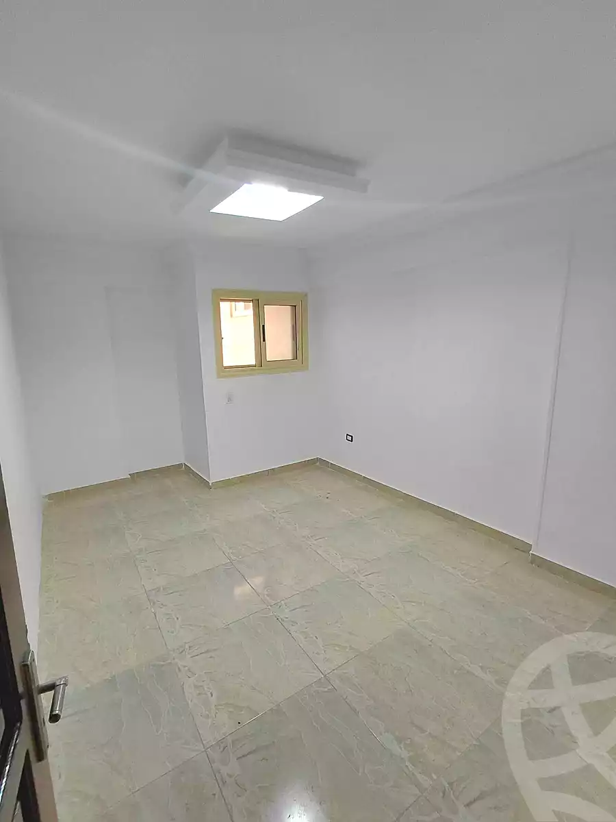 https://aqarmap.com.eg/ar/listing/6789036-for-sale-alexandria-miami