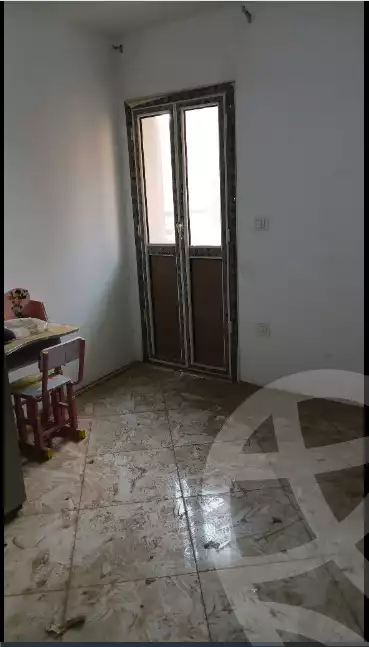 https://aqarmap.com.eg/ar/listing/6789526-for-sale-cairo-shoubra-lkhzndr-mohammed-youssef-st