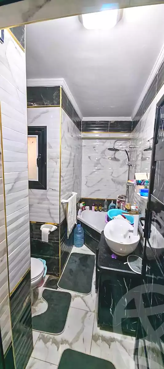 https://aqarmap.com.eg/ar/listing/6789785-for-sale-alexandria-l-jmy-lbytsh-qased-kareem-st