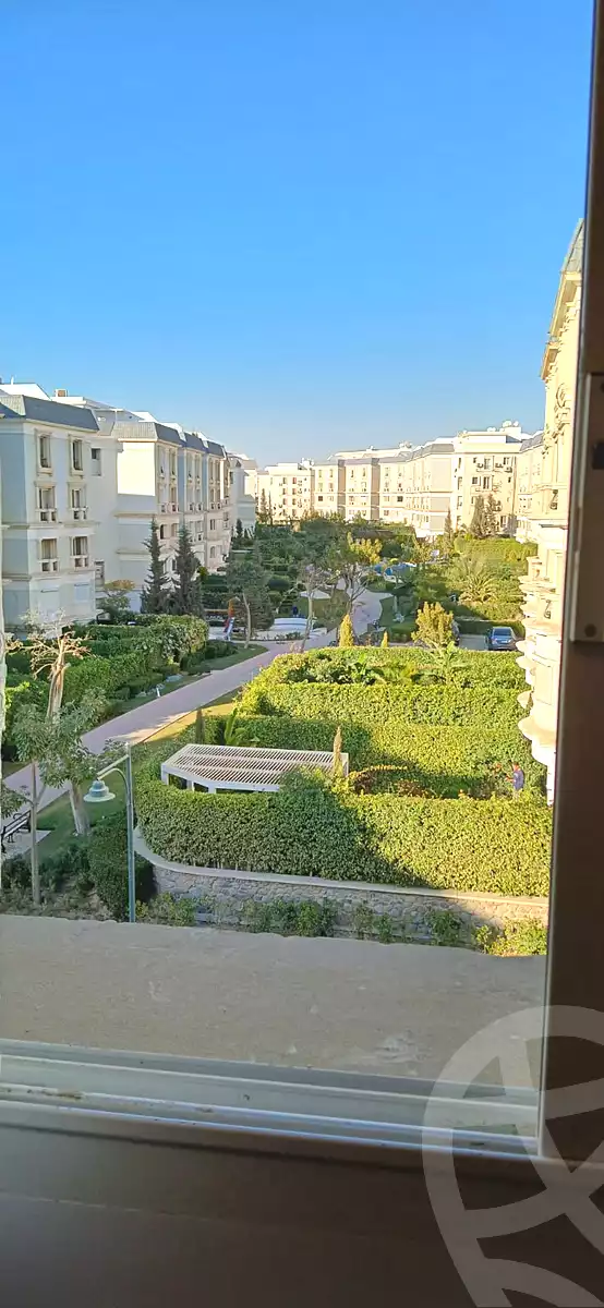 https://aqarmap.com.eg/ar/listing/6790602-for-rent-cairo-new-cairo-compounds-mountain-view-hyde-park