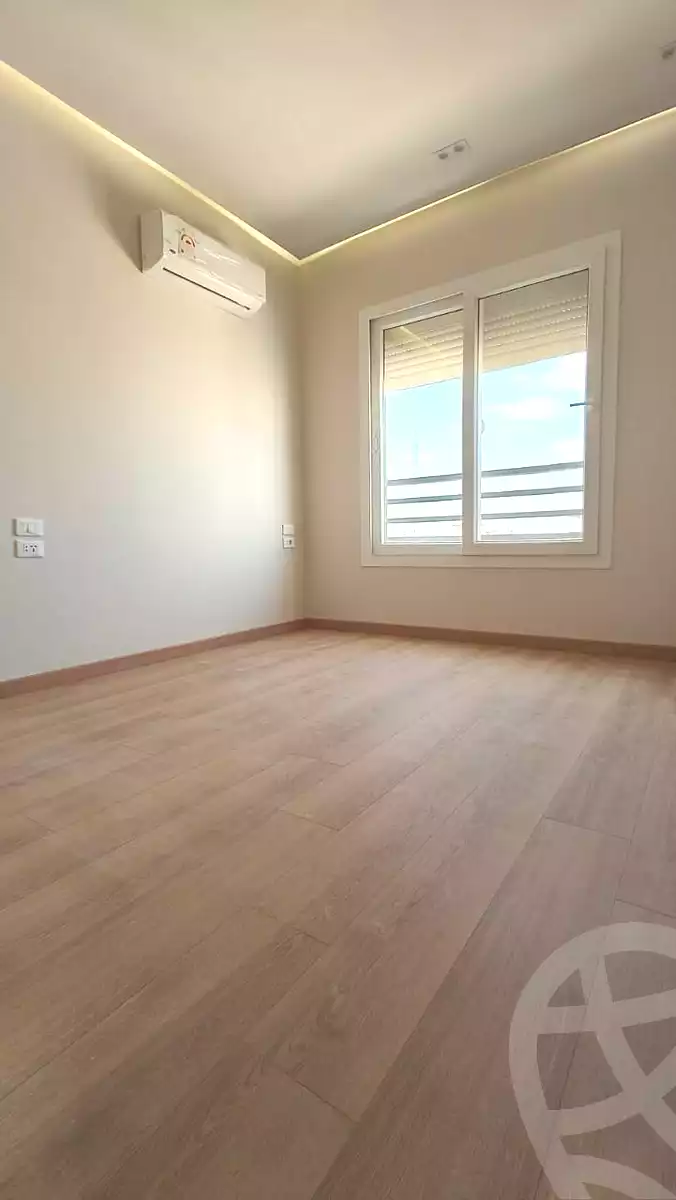 https://aqarmap.com.eg/ar/listing/6790666-for-sale-cairo-6th-of-october-el-tawsaat-el-shamalya-ltws-t-lsyhy-lshmly
