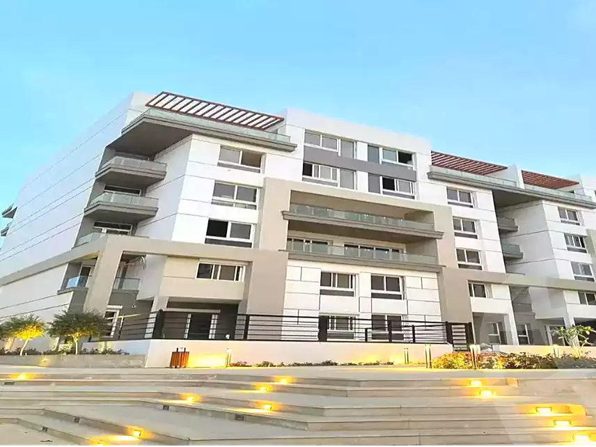 https://aqarmap.com.eg/en/listing/6790621-for-sale-cairo-new-cairo-compounds-garden-residence-hyde-park