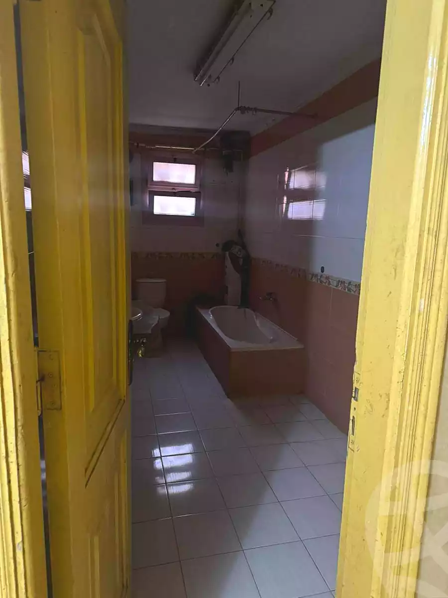 https://aqarmap.com.eg/ar/listing/6791712-for-sale-cairo-helwan-sherif-st