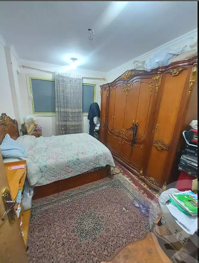 https://aqarmap.com.eg/en/listing/6791791-for-sale-cairo-helwan-el-shareaa-el-sharby-st