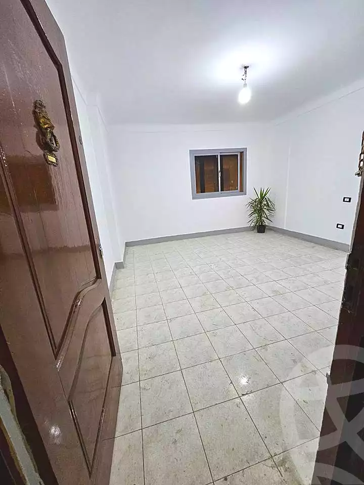 https://aqarmap.com.eg/ar/listing/6792260-for-sale-alexandria-sydy-bshr-sydy-bshr-bhry-gamal-abd-el-nasir-st