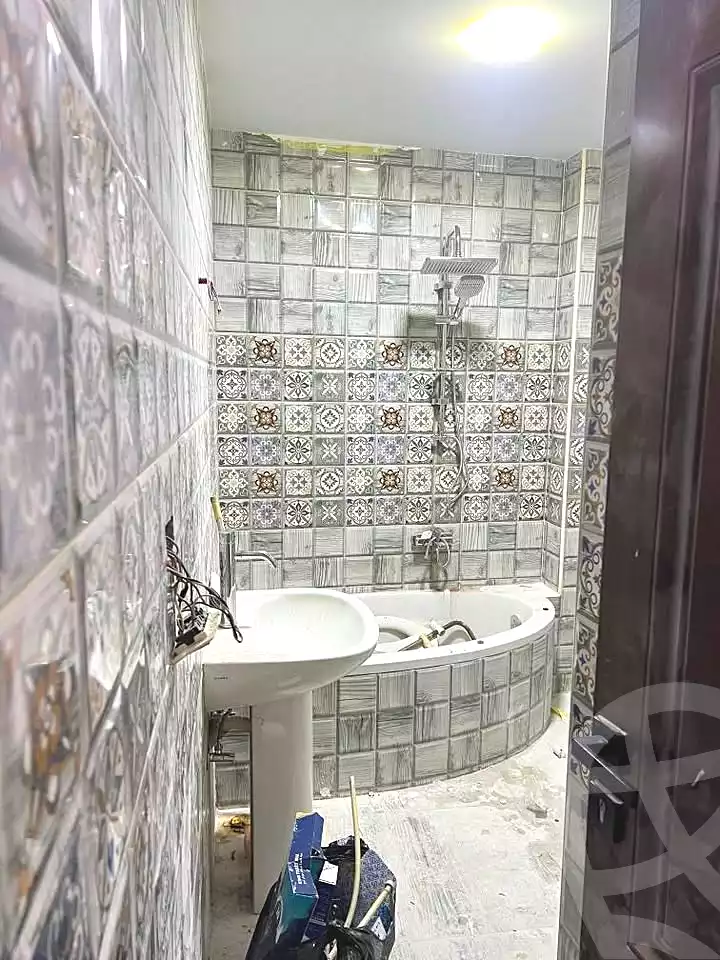 https://aqarmap.com.eg/ar/listing/6792677-for-sale-alexandria-sydy-bshr-sydy-bshr-bhry-khalil-hamada-st