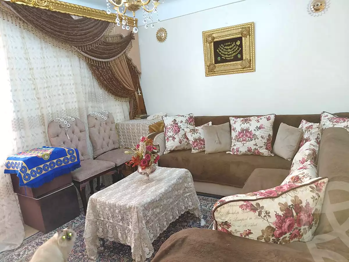 https://aqarmap.com.eg/ar/listing/6793346-for-sale-alexandria-bakoos-el-souk-station-st