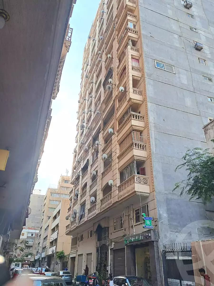 https://aqarmap.com.eg/en/listing/6793338-for-sale-alexandria-moharram-bey-el-wazir-st