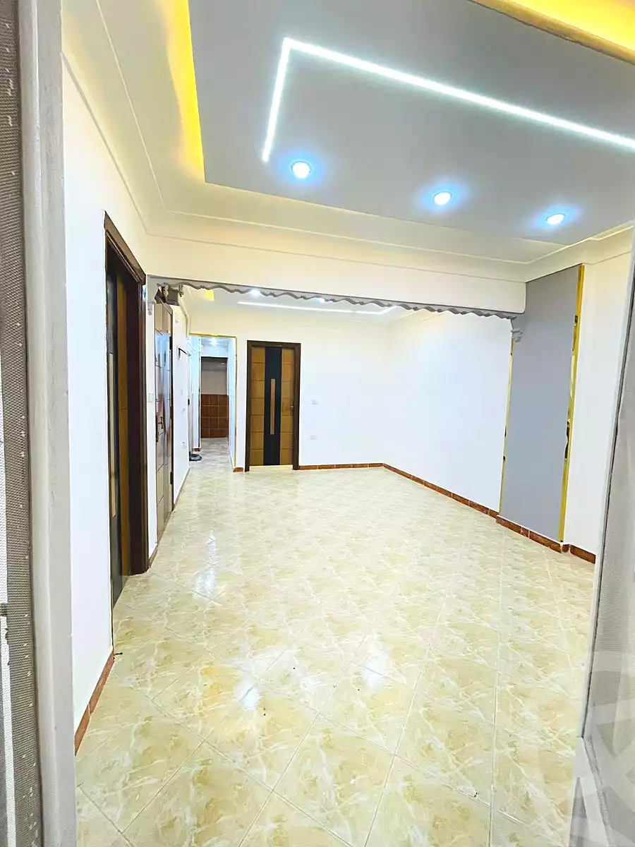 https://aqarmap.com.eg/en/listing/6793738-for-sale-alexandria-lsywf-el-falki