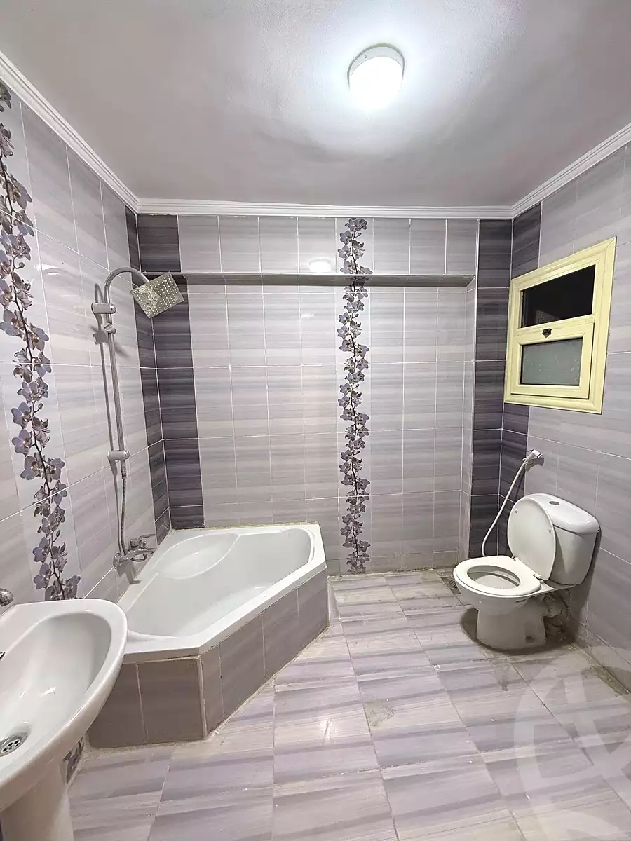 https://aqarmap.com.eg/en/listing/6793789-for-sale-alexandria-el-asafra-shr-45