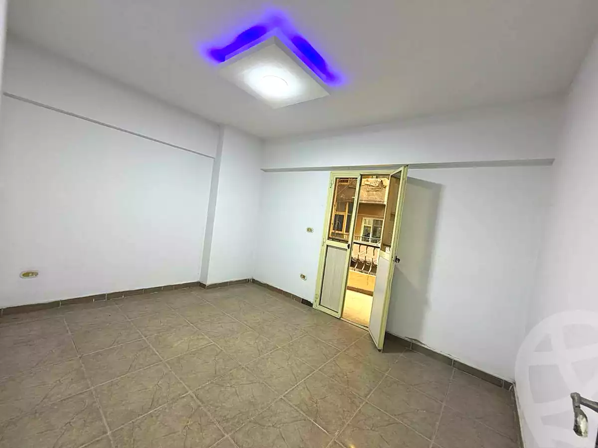 https://aqarmap.com.eg/ar/listing/6793864-for-sale-alexandria-el-asafra-l-sfr-bhry
