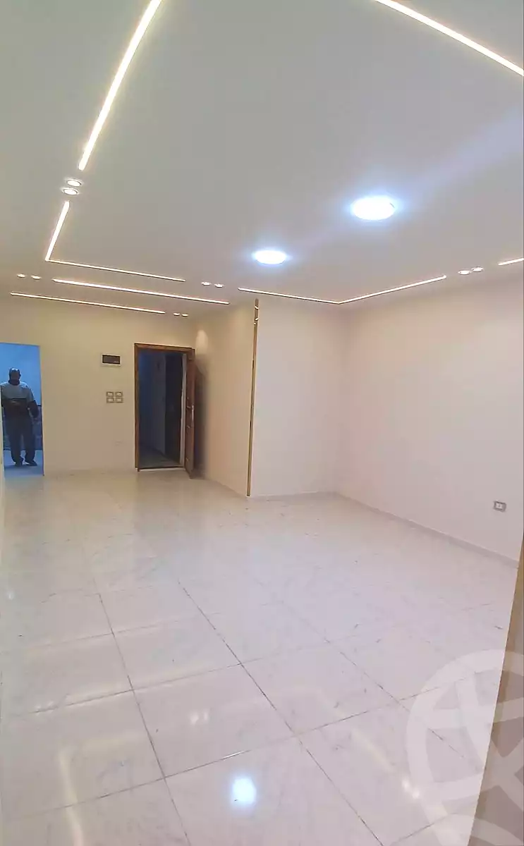 https://aqarmap.com.eg/ar/listing/6793987-for-sale-alexandria-lsywf-abd-el-fattah-el-shashaei-st