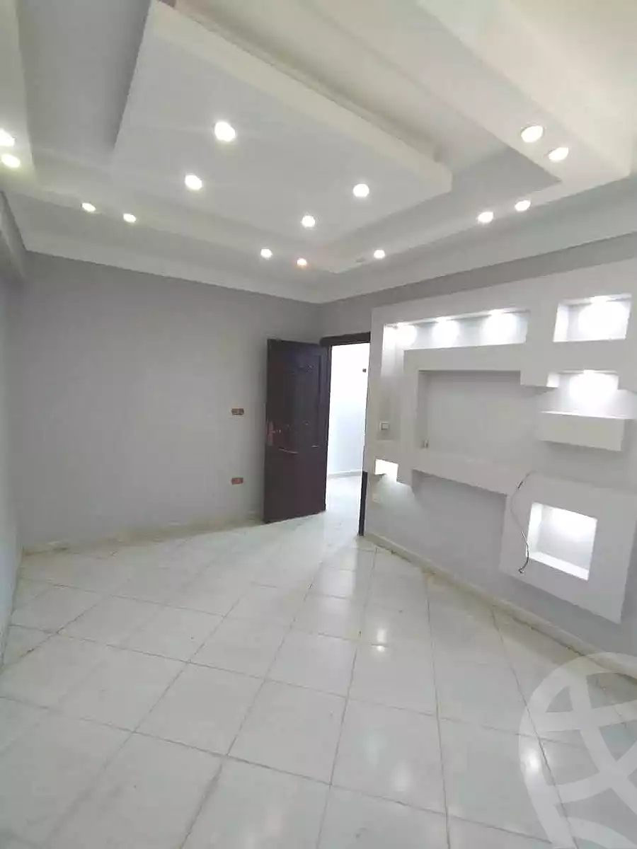 https://aqarmap.com.eg/en/listing/6794591-for-sale-alexandria-lsywf-el-falki