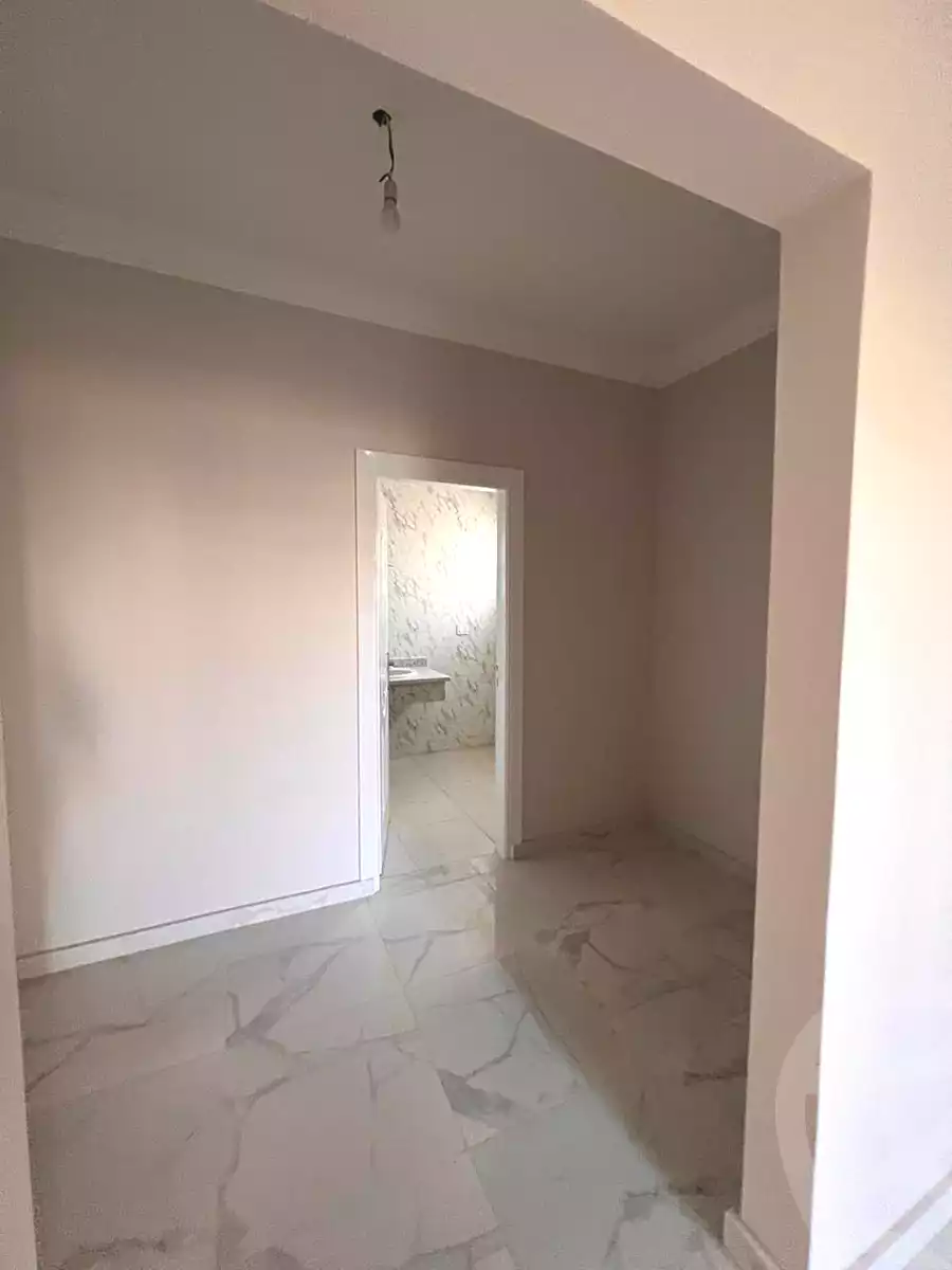https://aqarmap.com.eg/en/listing/6795122-for-rent-cairo-6th-of-october-compounds-october-plaza