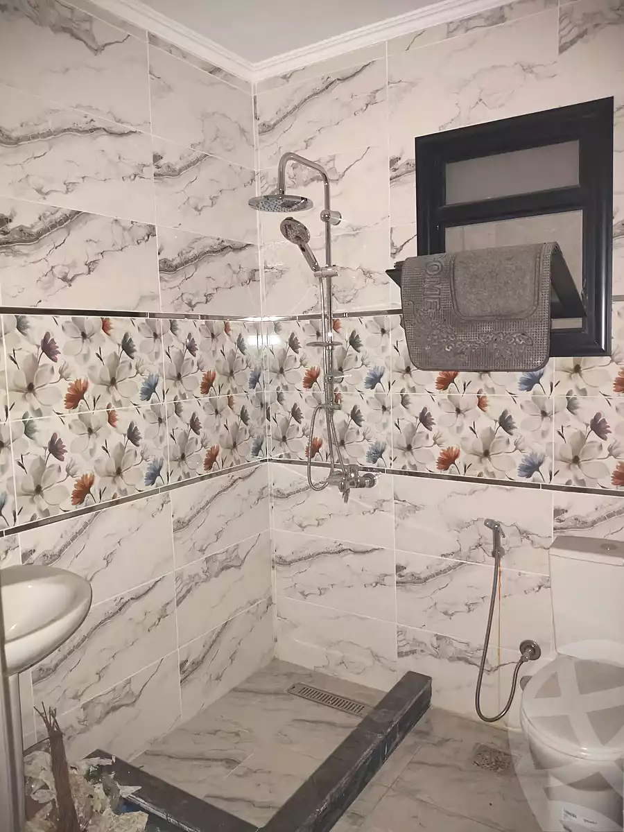 https://aqarmap.com.eg/ar/listing/6795513-for-sale-alexandria-sydy-bshr-sydy-bshr-bhry-khalil-hamada-st