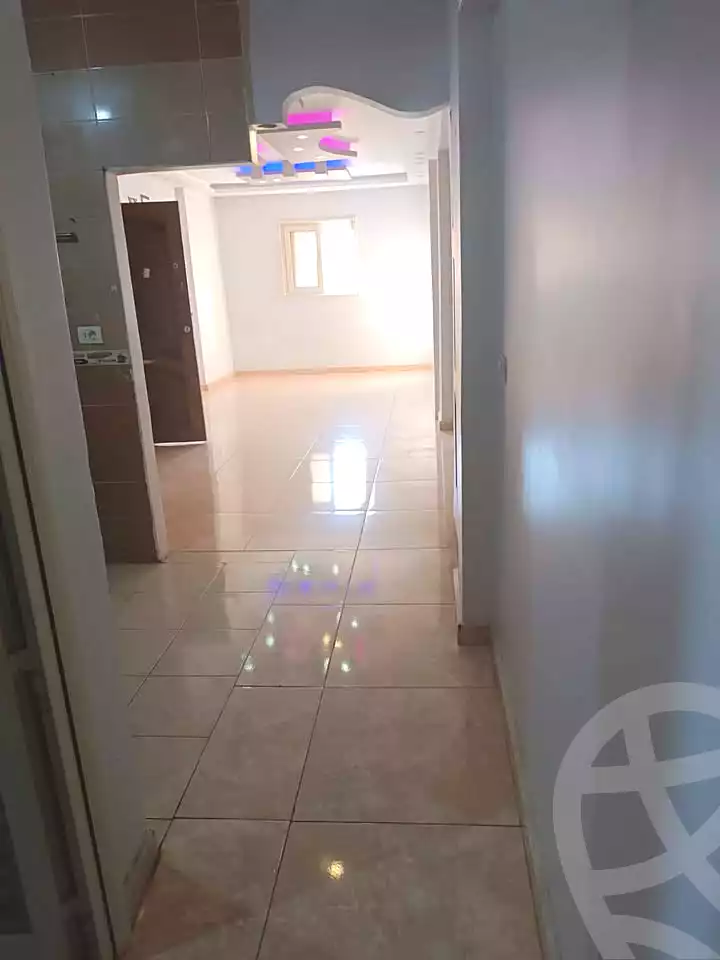 https://aqarmap.com.eg/ar/listing/6795859-for-sale-alexandria-el-asafra-l-sfr-qbly-street-30