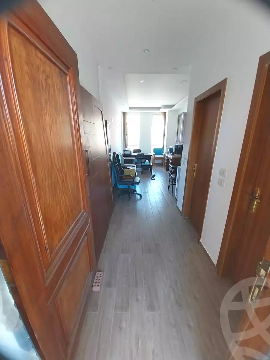 https://aqarmap.com.eg/ar/listing/6796423-for-sale-cairo-el-sheikh-zayed-city-compounds-rawdet-zayed