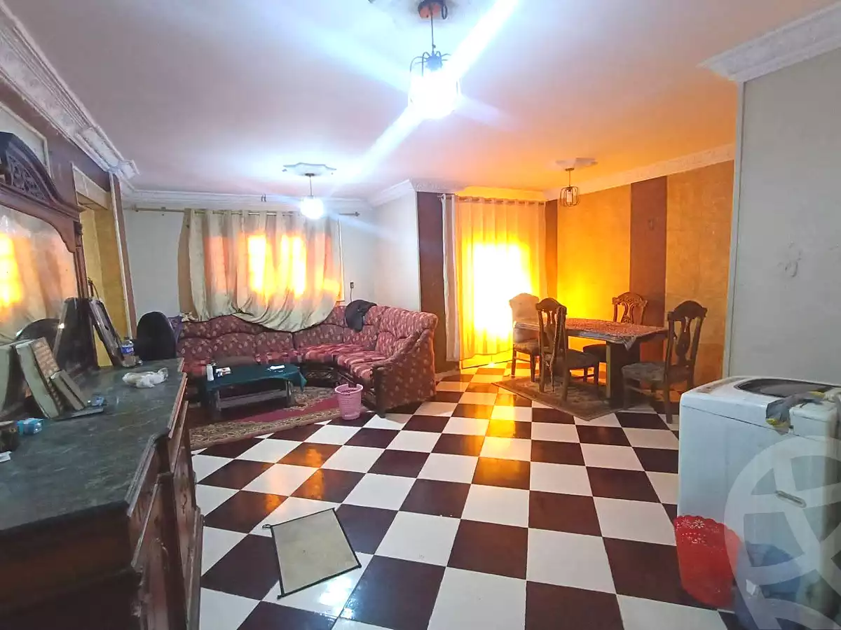 https://aqarmap.com.eg/en/listing/6796752-for-rent-cairo-faisal-kafr-tohormos-queen-nazli-st