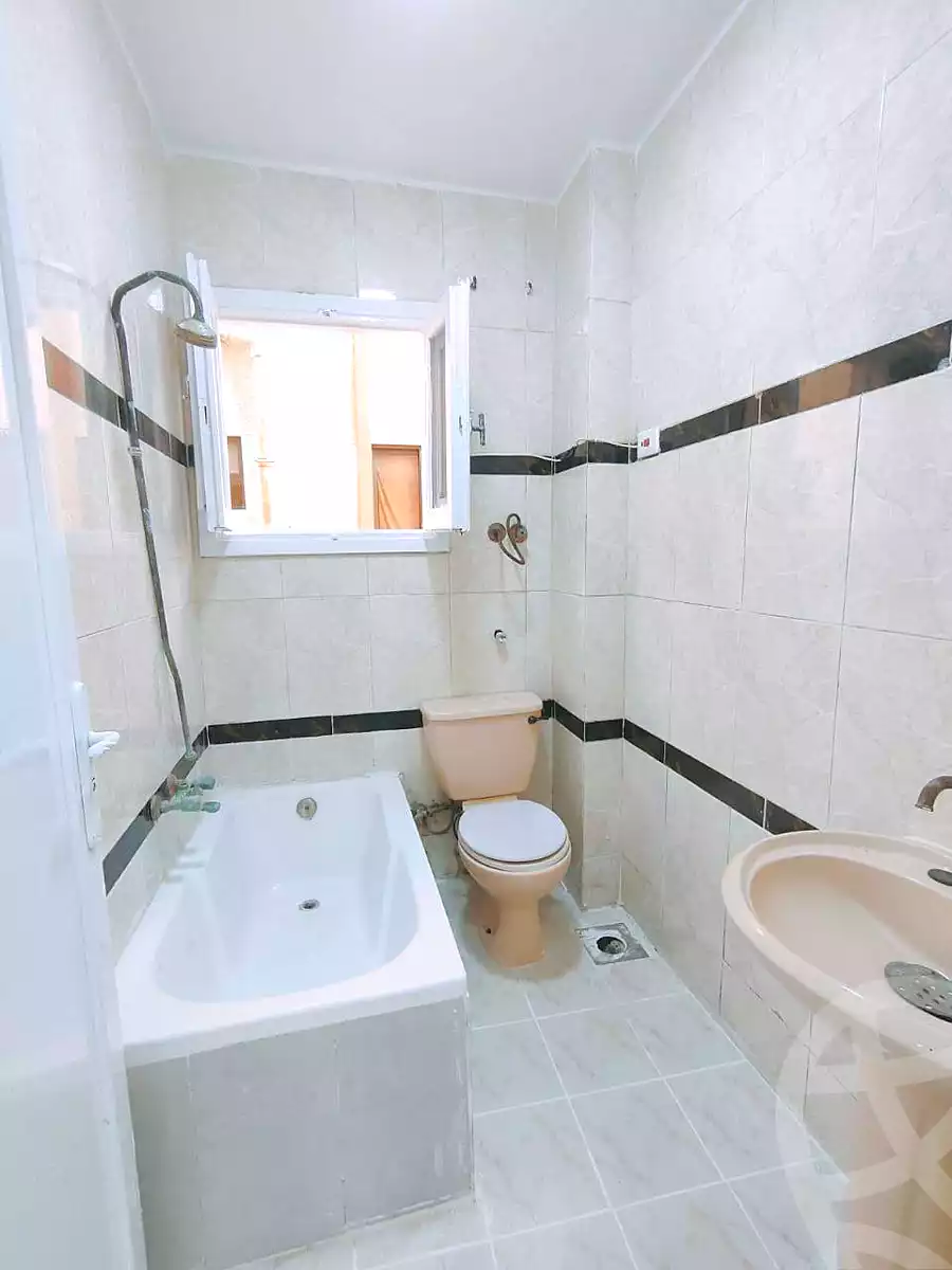https://aqarmap.com.eg/ar/listing/6797937-for-sale-alexandria-l-jmy-shataa-el-nakheel