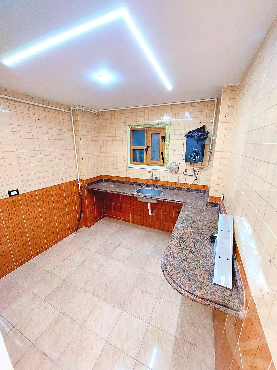 https://aqarmap.com.eg/en/listing/6798026-for-sale-alexandria-el-mandara-shr-mlk-hfny