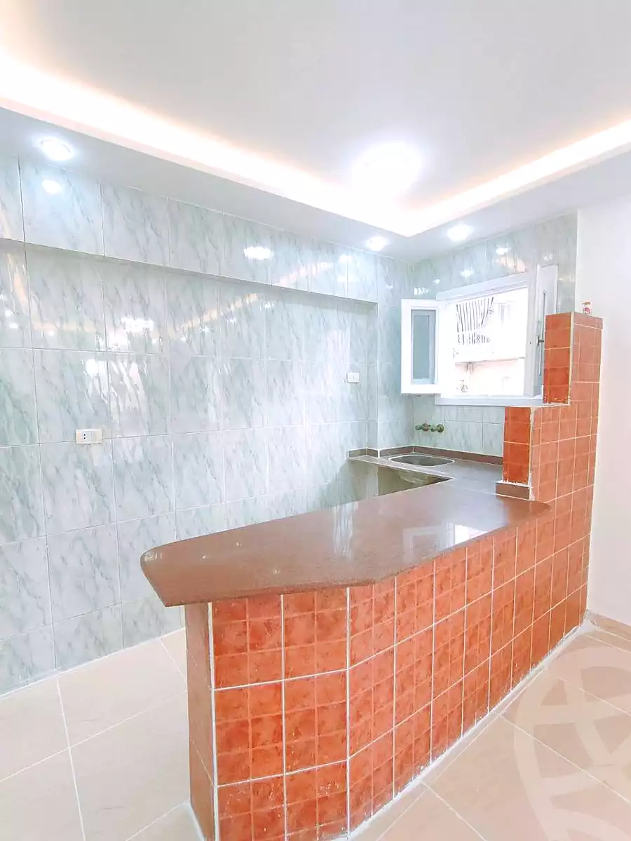https://aqarmap.com.eg/ar/listing/6798310-for-sale-alexandria-l-jmy-shataa-el-nakheel