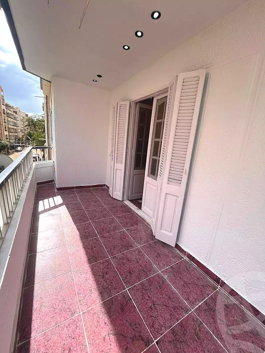 https://aqarmap.com.eg/en/listing/6798427-for-sale-alexandria-l-jmy-shataa-el-nakheel