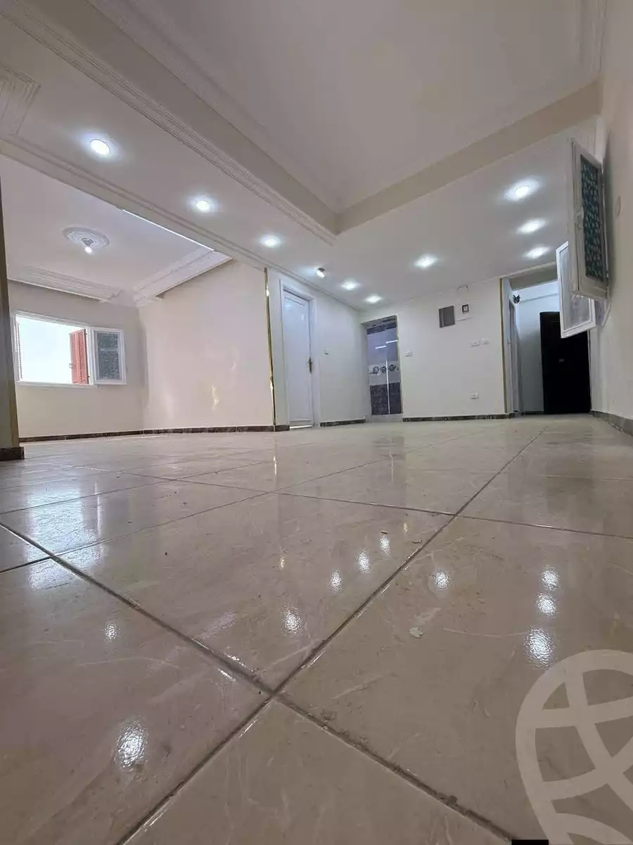 https://aqarmap.com.eg/ar/listing/6798475-for-sale-cairo-helwan-helwan-el-sharkeya-abd-el-rahman-pasha-st