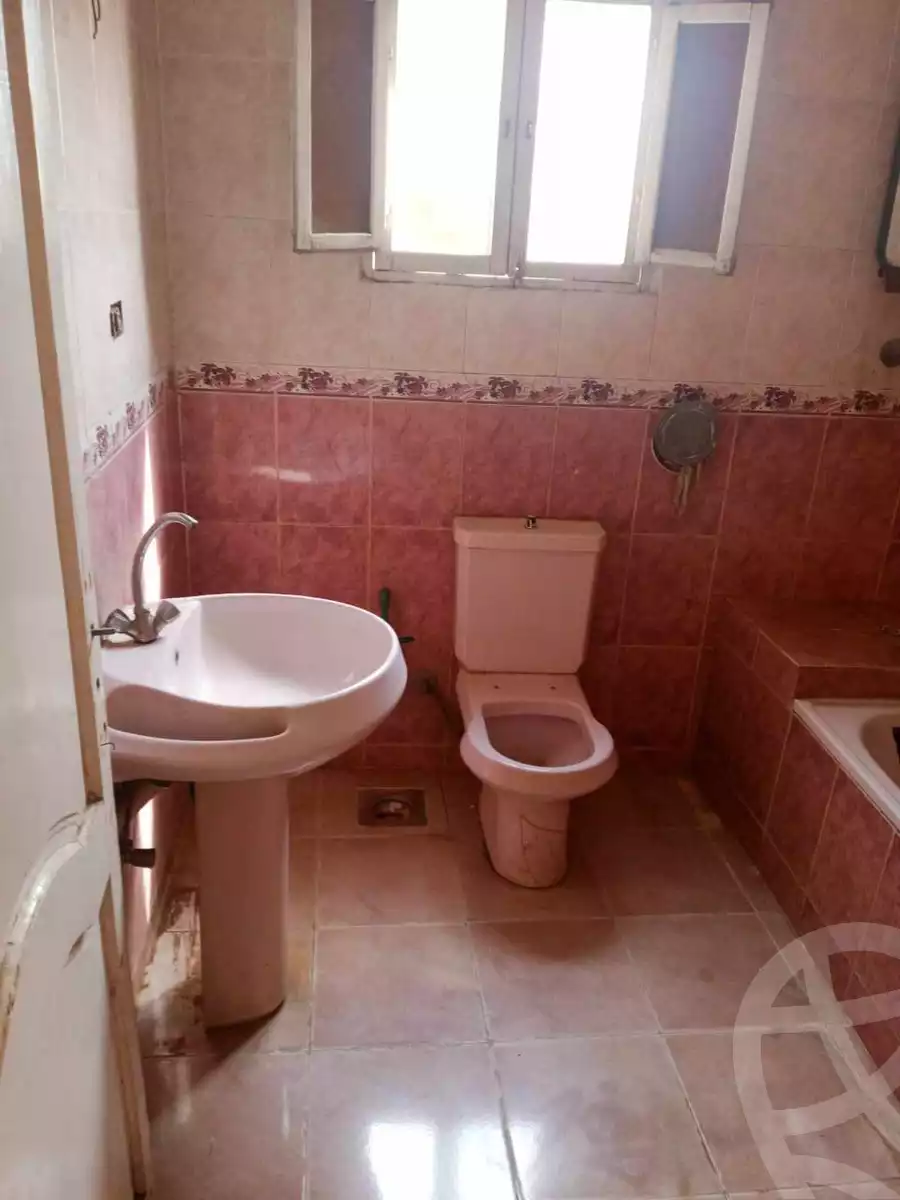 https://aqarmap.com.eg/ar/listing/6798843-for-rent-cairo-faisal-kafr-tohormos-el-rihani-st