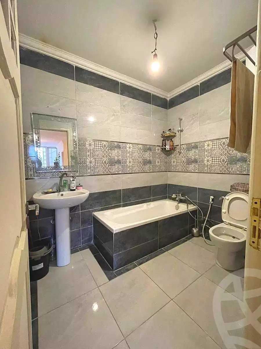https://aqarmap.com.eg/en/listing/6798808-for-sale-alexandria-l-jmy-lbytsh-shahr-al-assal-st