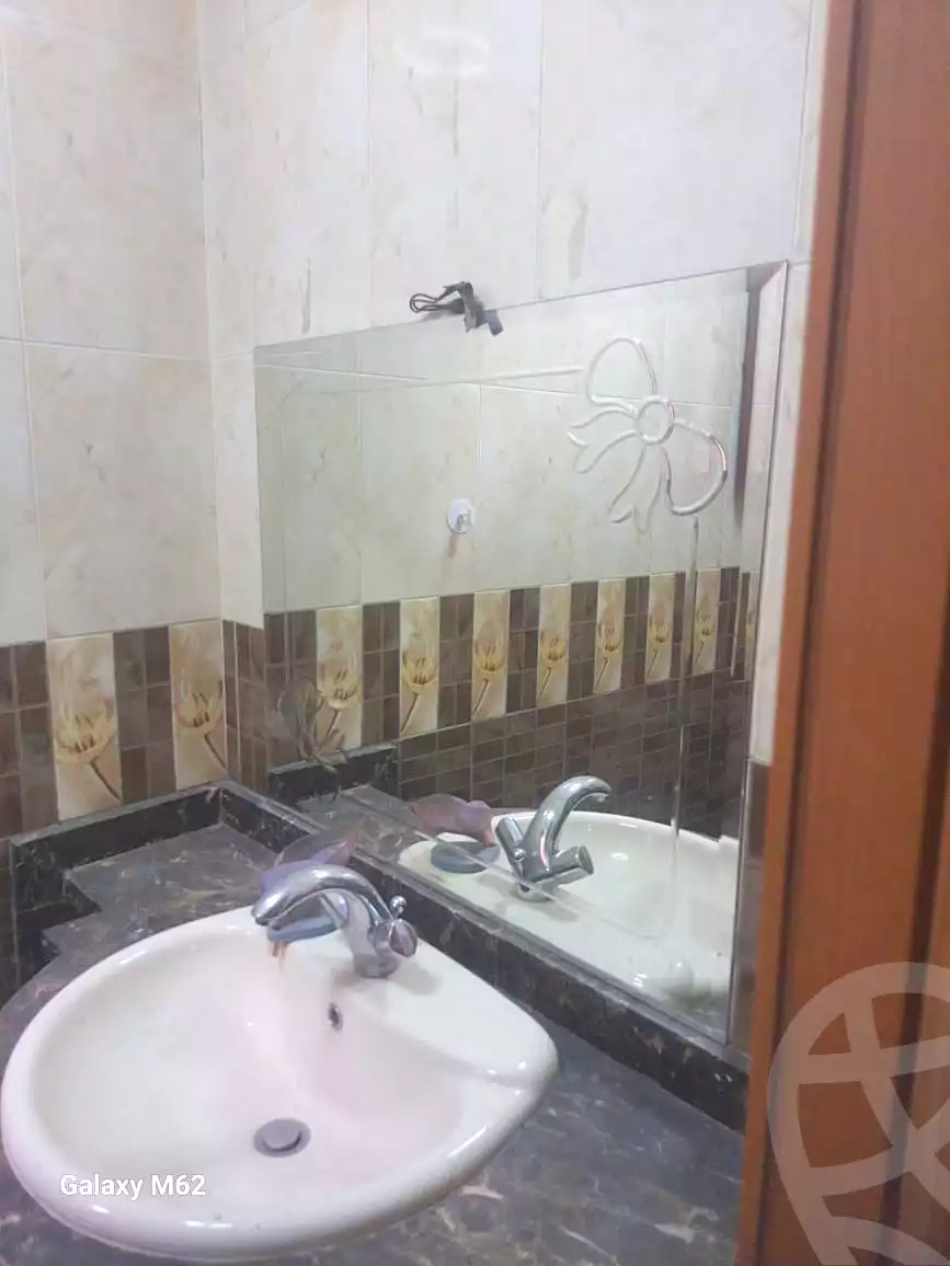 https://aqarmap.com.eg/ar/listing/6799279-for-sale-cairo-hadayek-el-koba-teraat-al-gabal-st