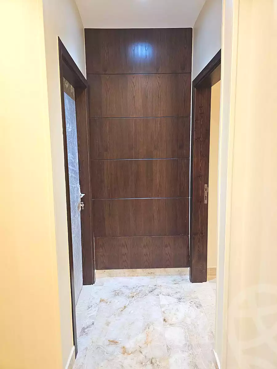 https://aqarmap.com.eg/ar/listing/6799491-for-rent-cairo-el-sheikh-zayed-city-compounds-el-khamayel