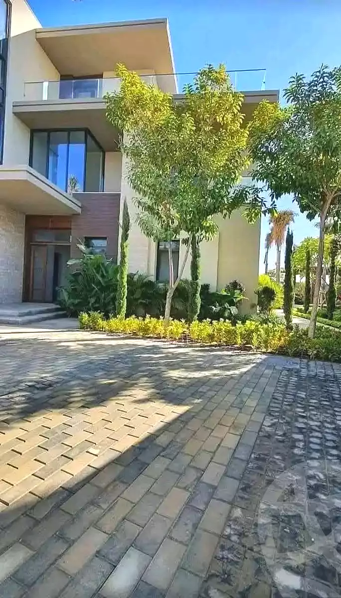 https://aqarmap.com.eg/ar/listing/6799539-for-sale-cairo-el-sheikh-zayed-city-compounds-beverly-hills