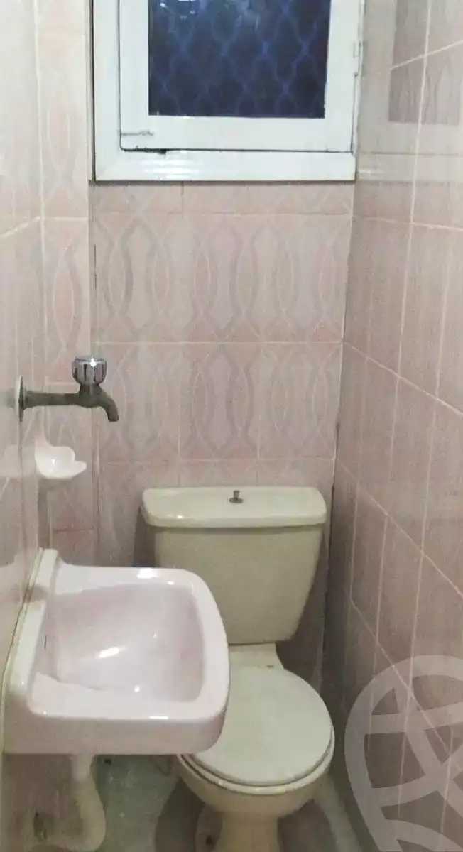 https://aqarmap.com.eg/en/listing/6800354-for-sale-alexandria-sydy-bshr-sydy-bshr-bhry-el-fakharany-st