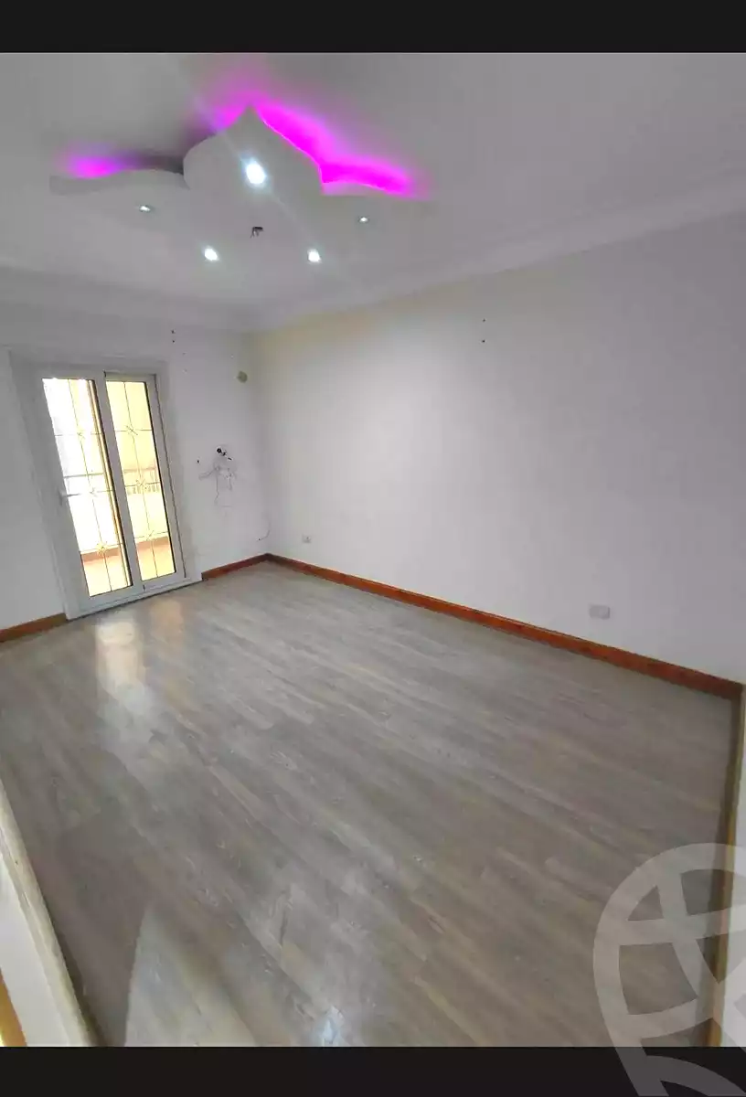 https://aqarmap.com.eg/en/listing/6800383-for-sale-alexandria-miami-mahmoud-el-isawy-st