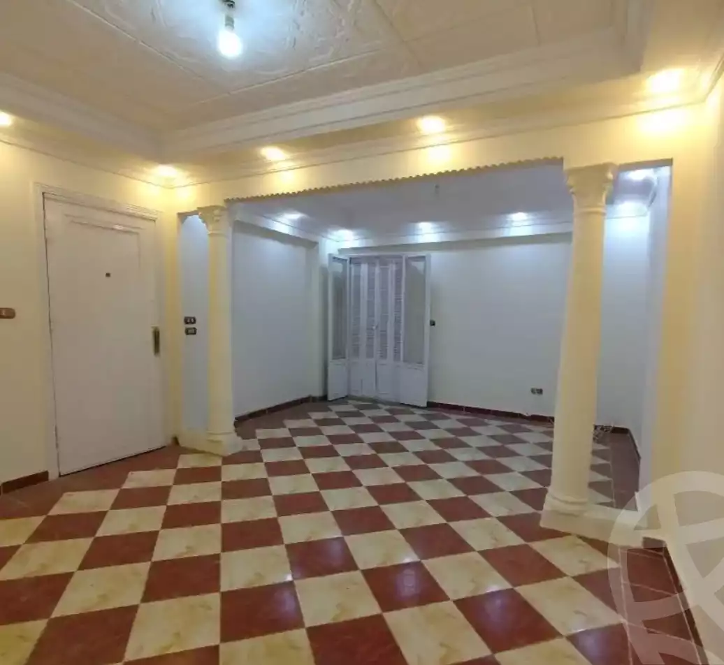 https://aqarmap.com.eg/en/listing/6800405-for-sale-alexandria-lsywf-el-falki