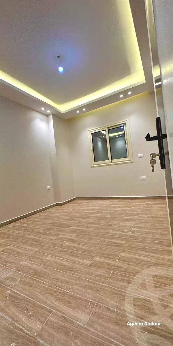 https://aqarmap.com.eg/ar/listing/6800518-for-sale-cairo-6th-of-october-el-ahyaa-neighborhood-1st