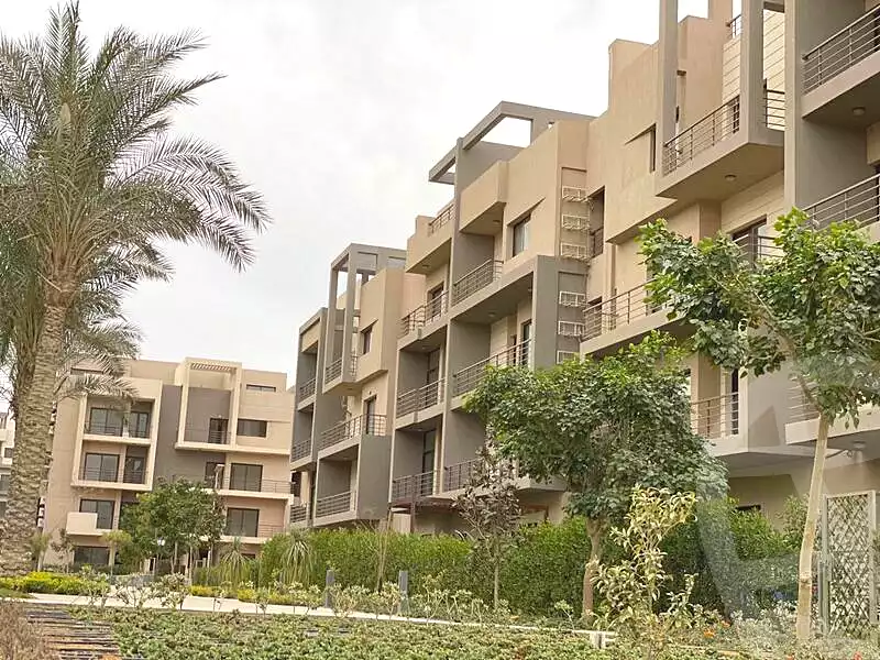 https://aqarmap.com.eg/ar/listing/6800606-for-sale-cairo-new-cairo-compounds-fifth-square