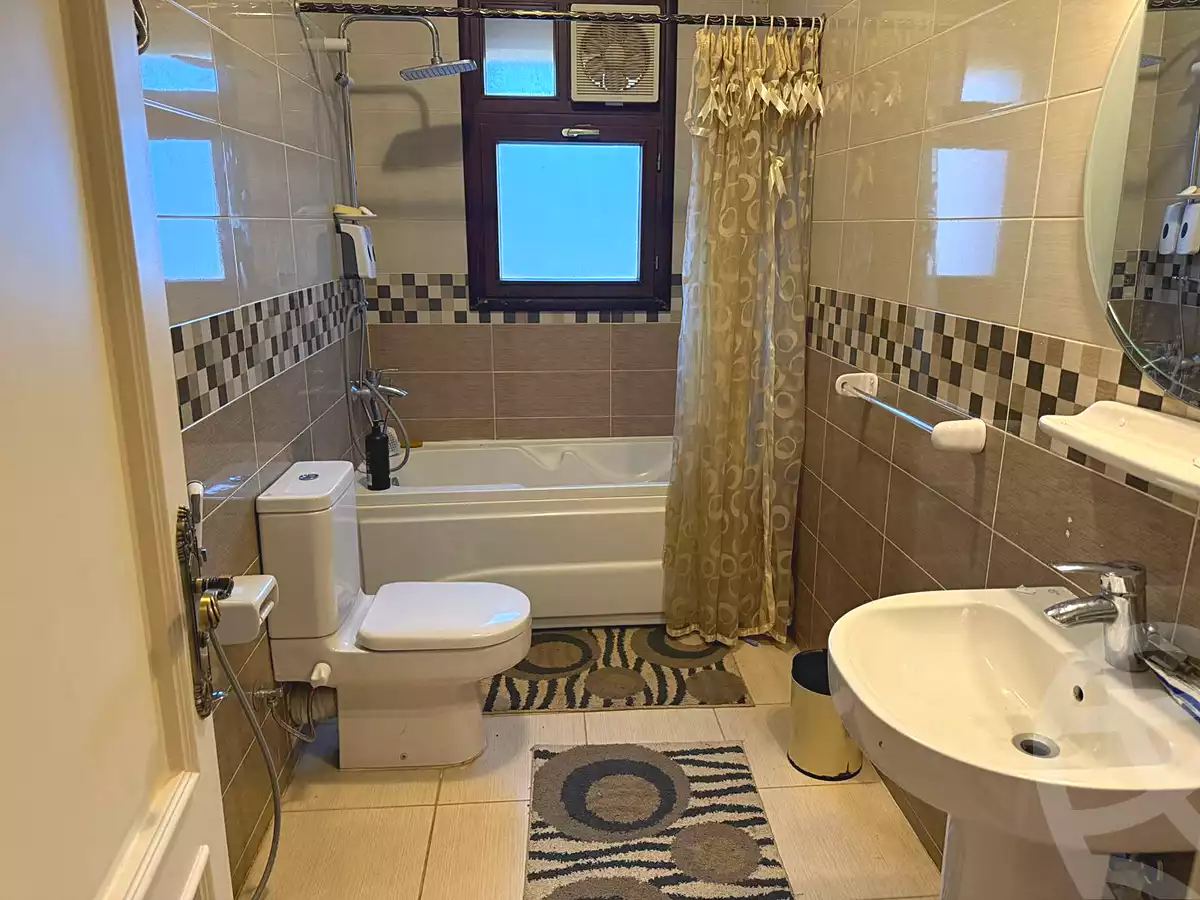 https://aqarmap.com.eg/en/listing/6800915-for-rent-cairo-el-sheikh-zayed-city-compounds-casa