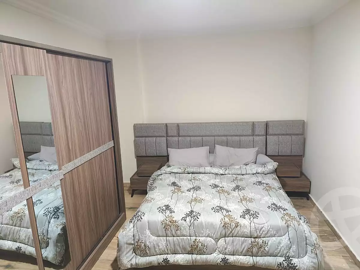 https://aqarmap.com.eg/ar/listing/6800938-for-rent-cairo-el-sheikh-zayed-city-compounds-jn-2
