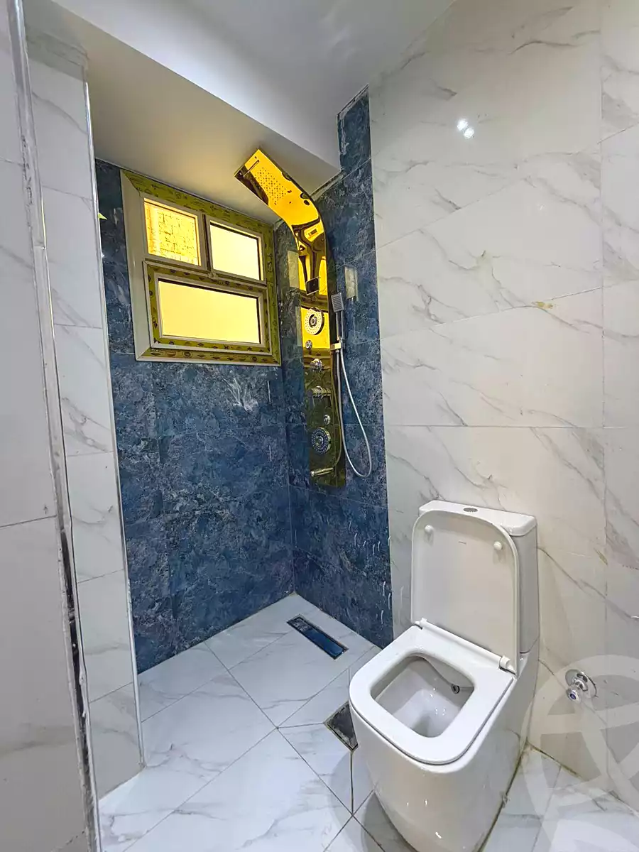 https://aqarmap.com.eg/ar/listing/6801016-for-sale-cairo-6th-of-october-el-ahyaa-neighborhood-3rd-al-hay-al-thalith-st