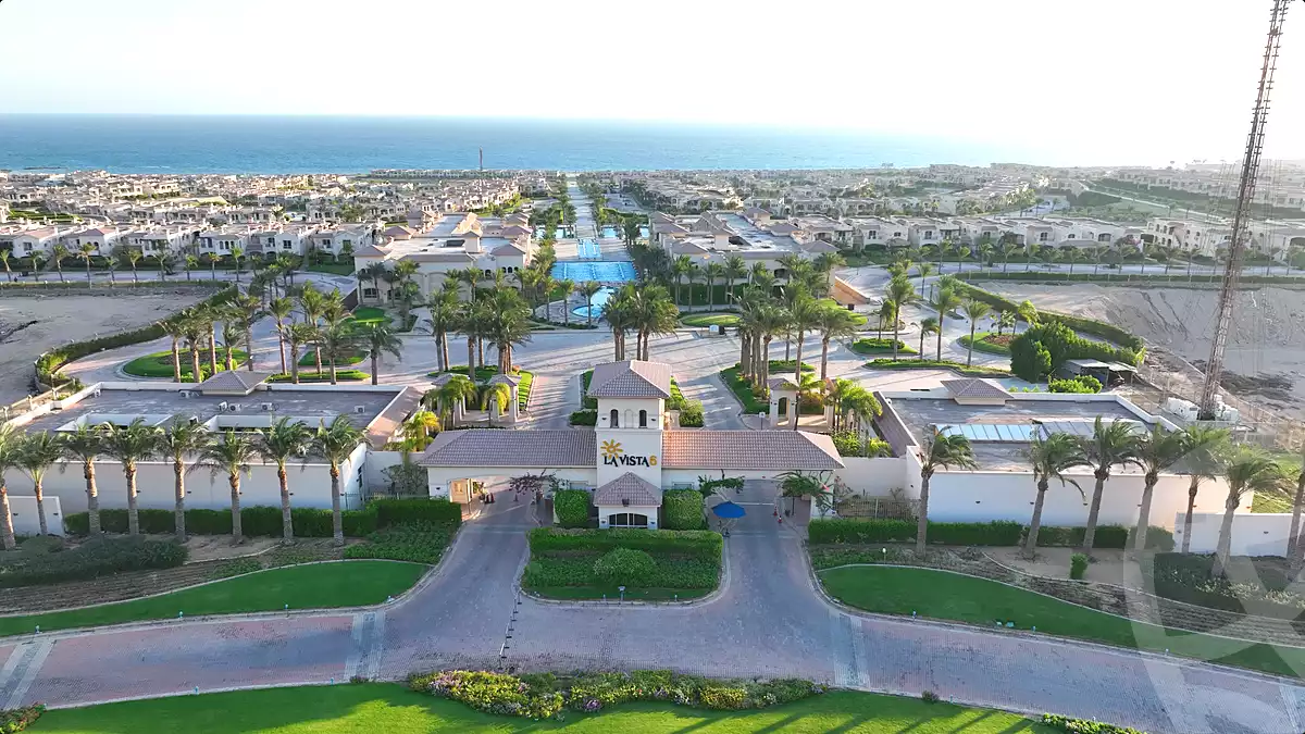 https://aqarmap.com.eg/ar/listing/6801064-for-sale-ain-elsokhna-resorts-la-vista-6