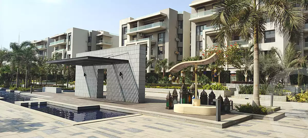 https://aqarmap.com.eg/en/listing/6801320-for-sale-cairo-new-cairo-compounds-the-address-east