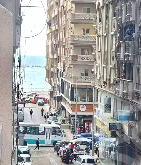 https://aqarmap.com.eg/ar/listing/6801462-for-sale-alexandria-sydy-bshr-sydy-bshr-bhry-street-16
